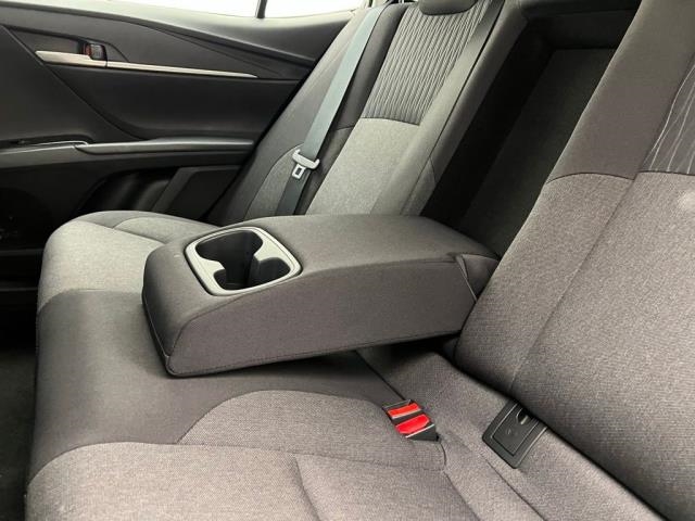 2025 Toyota Camry LE FWD