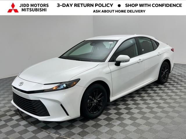 2025 Toyota Camry LE FWD