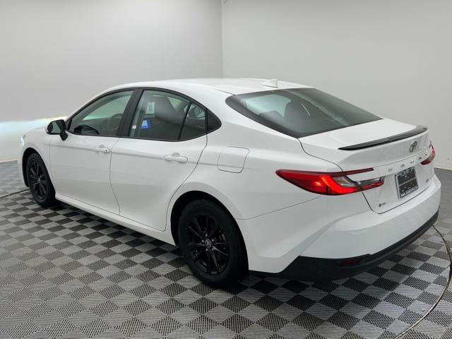 2025 Toyota Camry LE FWD