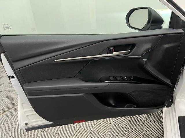 2025 Toyota Camry LE FWD