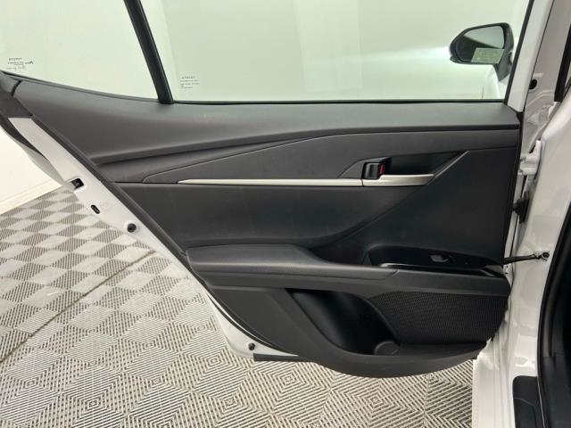 2025 Toyota Camry LE FWD