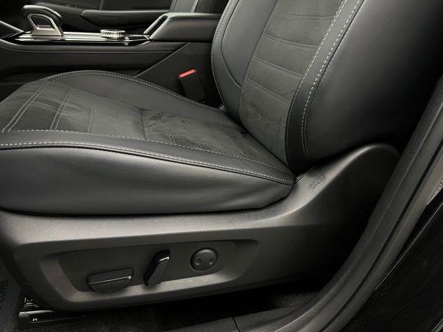 2025 Mitsubishi Outlander SE AWD