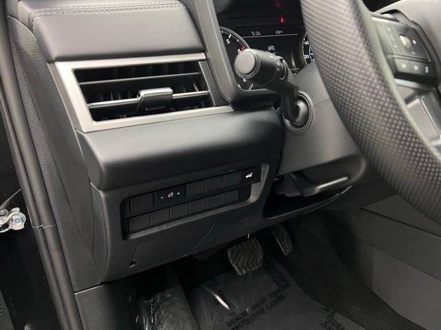 2025 Mitsubishi Outlander SE AWD