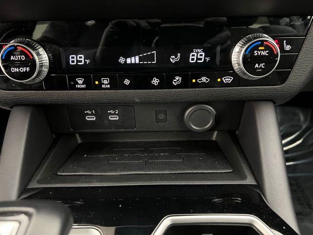 2025 Mitsubishi Outlander SE AWD