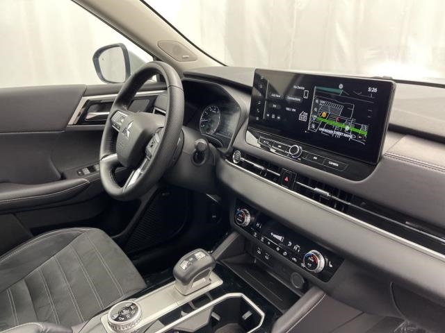 2025 Mitsubishi Outlander SE AWD