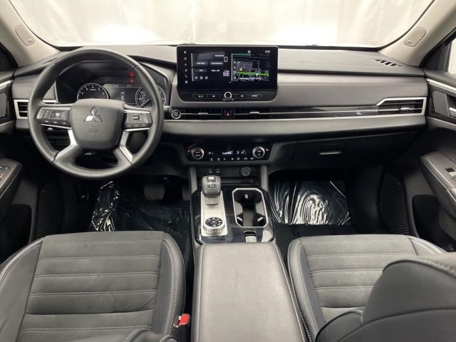 2025 Mitsubishi Outlander SE AWD