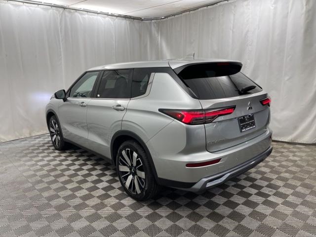 2025 Mitsubishi Outlander SE AWD