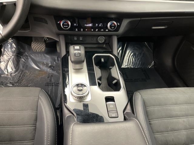 2025 Mitsubishi Outlander SE AWD