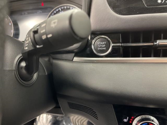 2025 Mitsubishi Outlander SE AWD