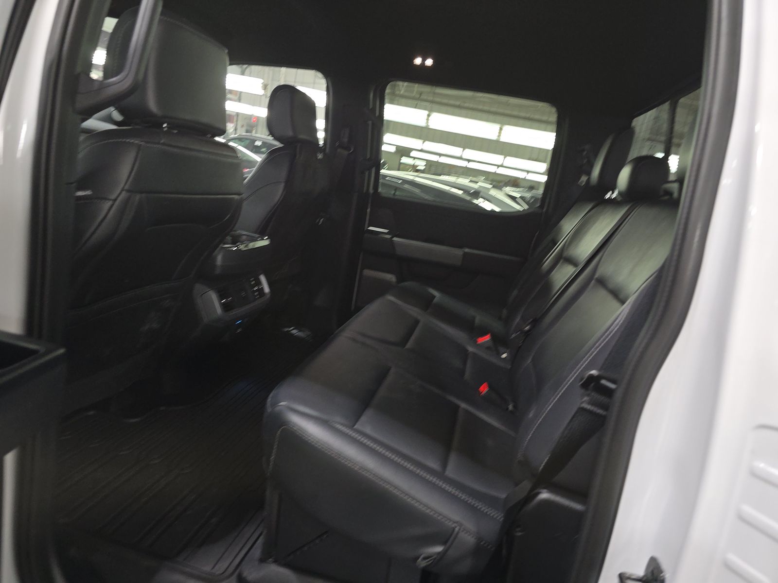 2025 Ford F-150 XLT AWD