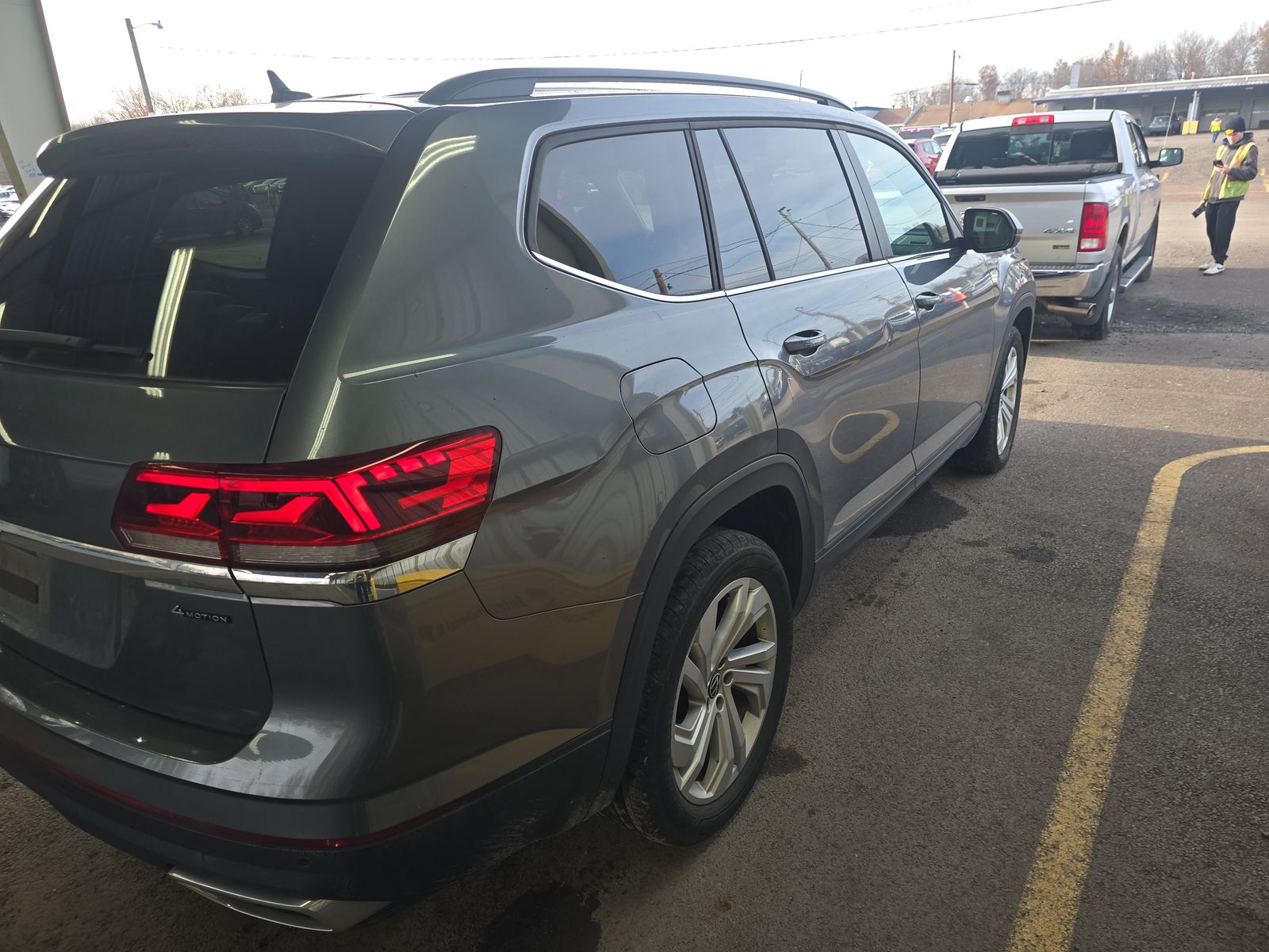 2023 Volkswagen Atlas 3.6L SE AWD