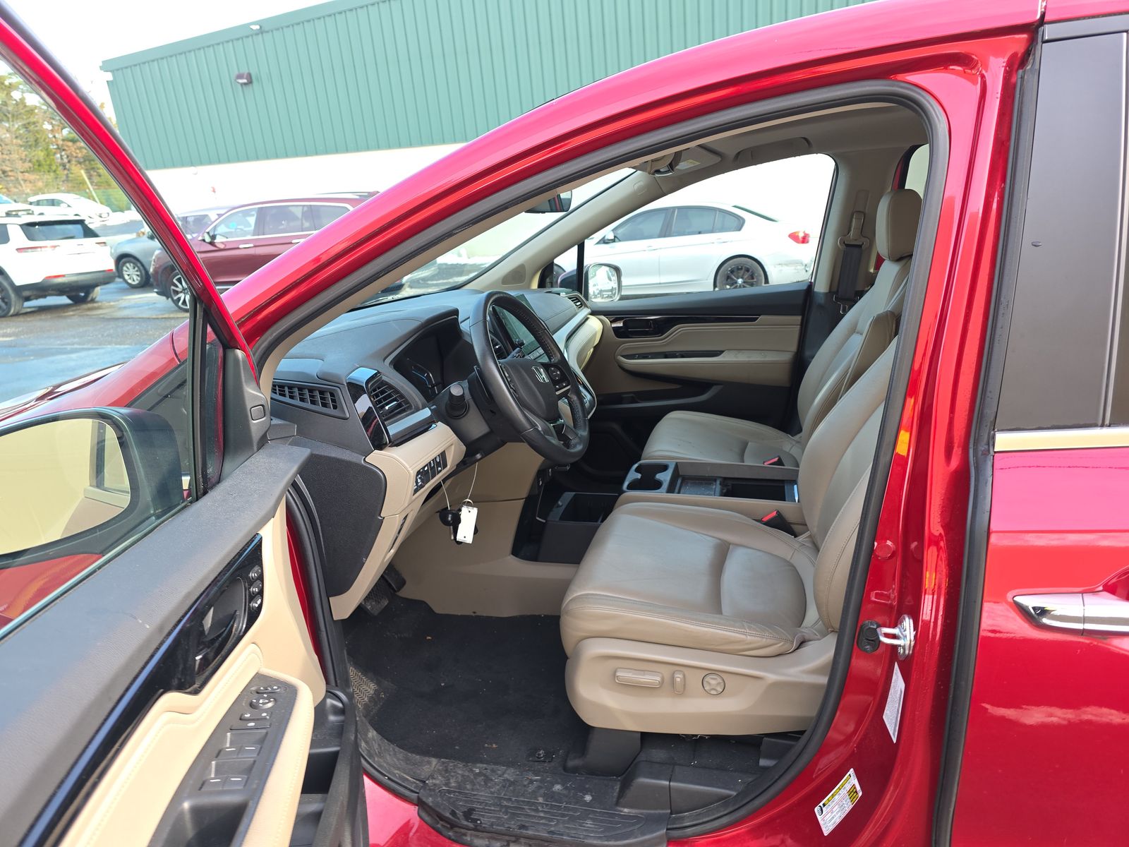 2023 Honda Odyssey Touring FWD