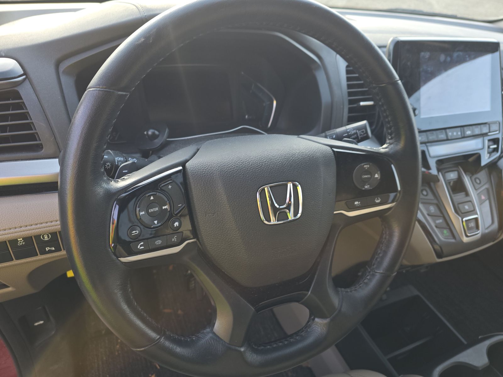 2023 Honda Odyssey Touring FWD