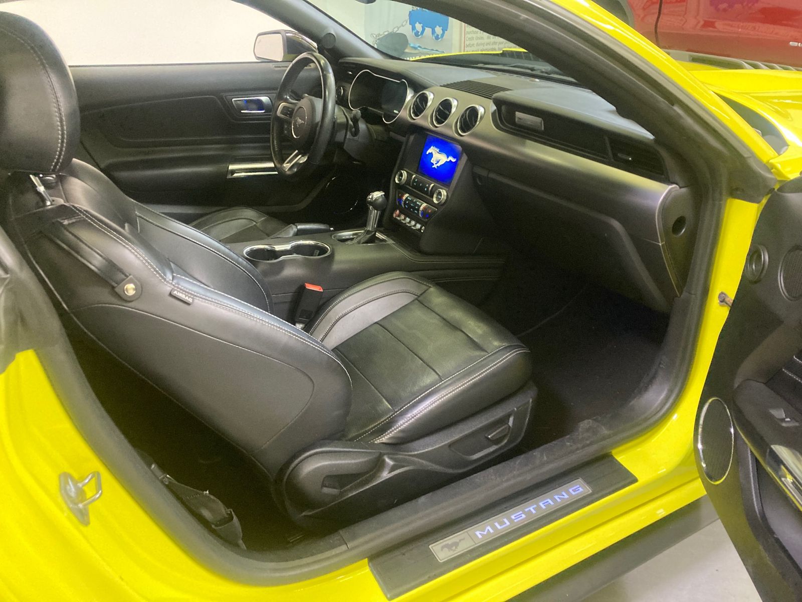 2021 Ford Mustang GT Premium RWD