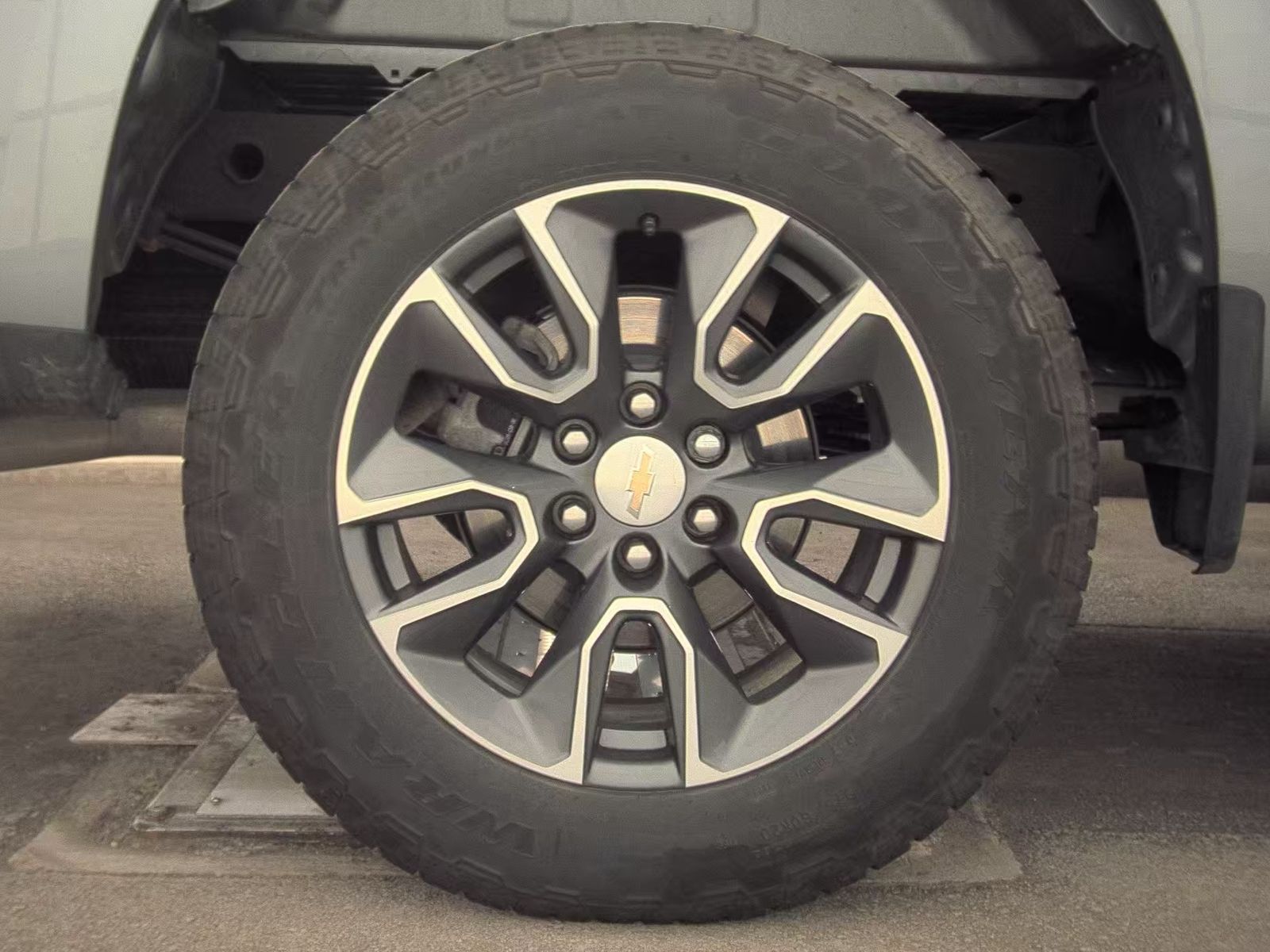 2024 Chevrolet Silverado 1500 LT AWD