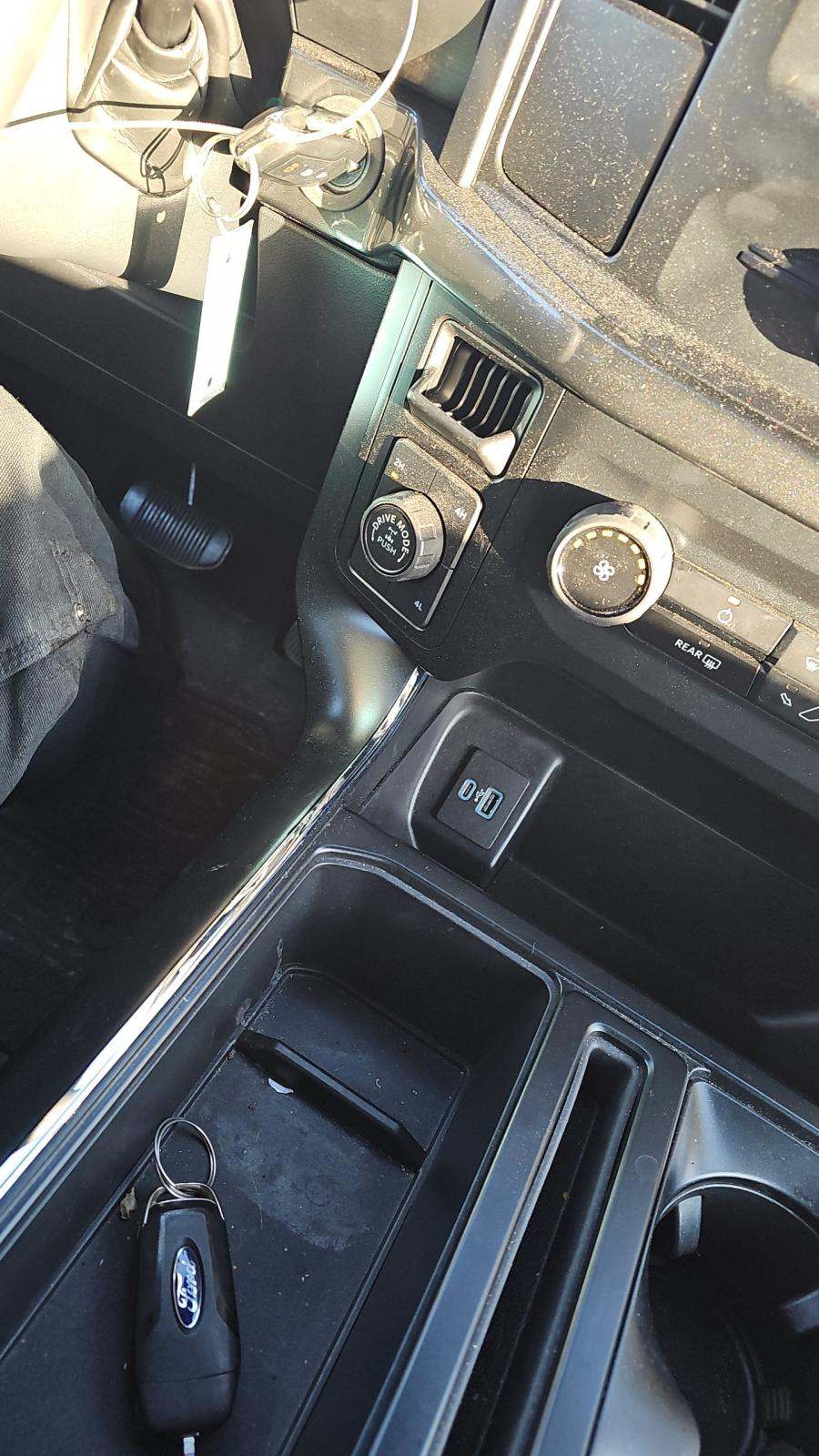 2023 Ford F-150 XL AWD