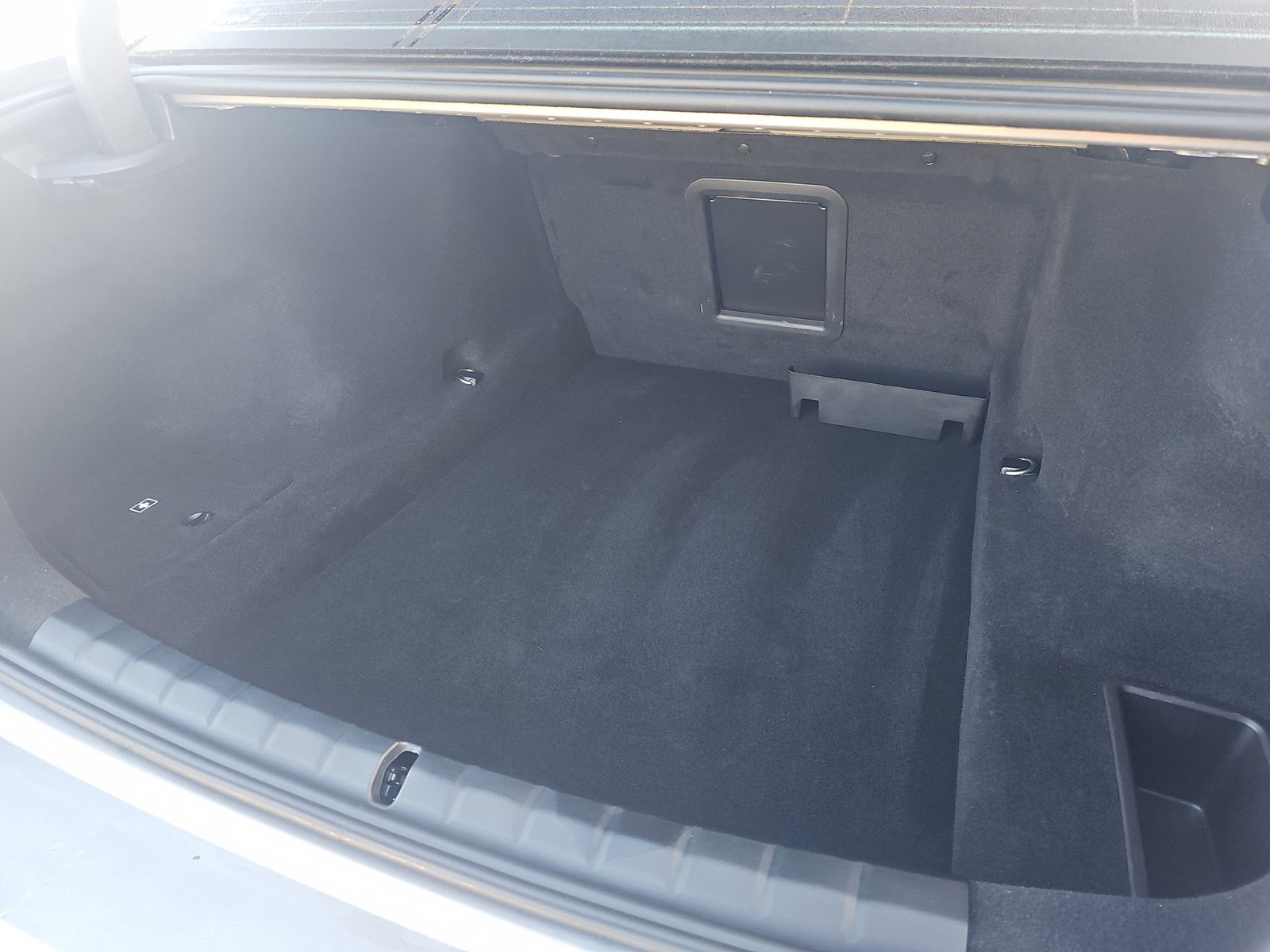 2024 BMW 7 Series 740i RWD