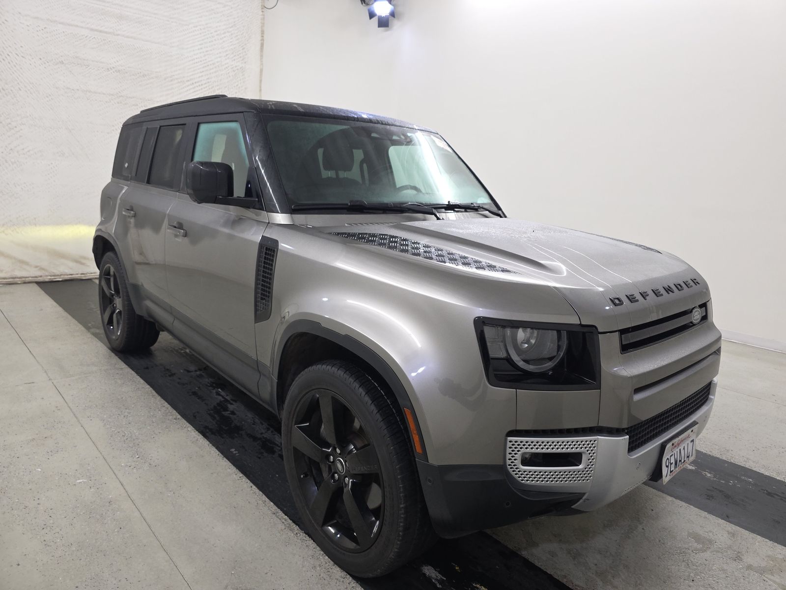 2023 Land Rover Defender 110 SE AWD