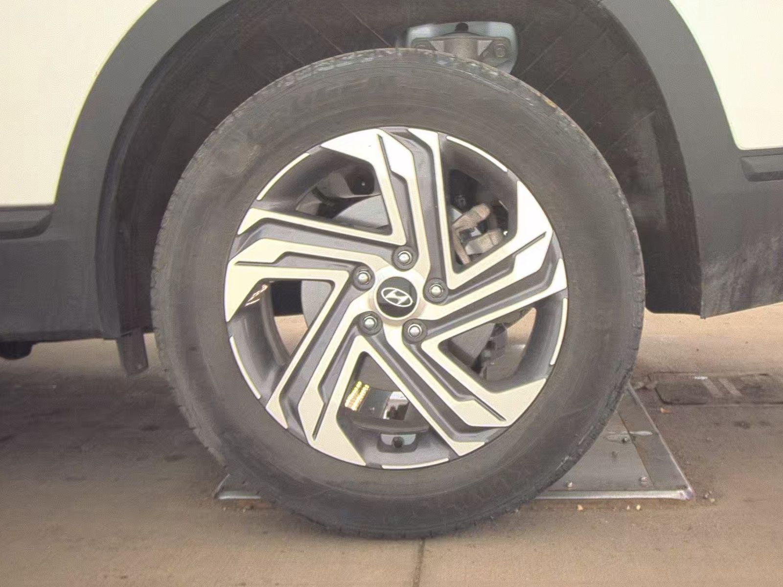 2023 Hyundai Santa Fe SE AWD