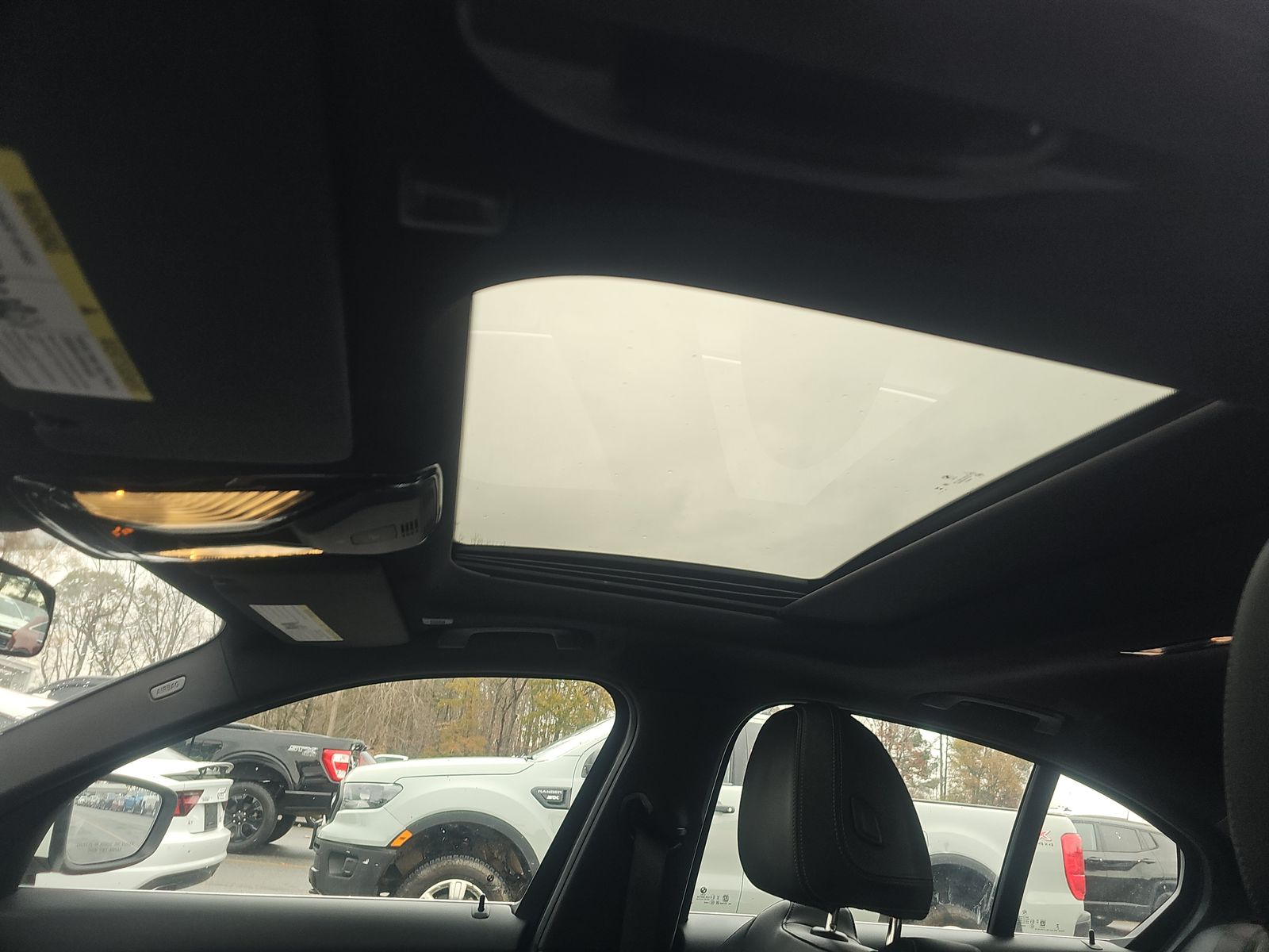 2025 BMW 3 Series 330i RWD