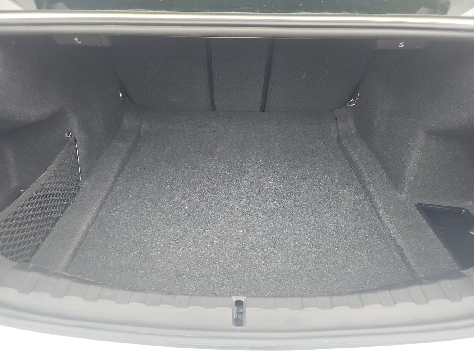 2025 BMW 3 Series 330i RWD