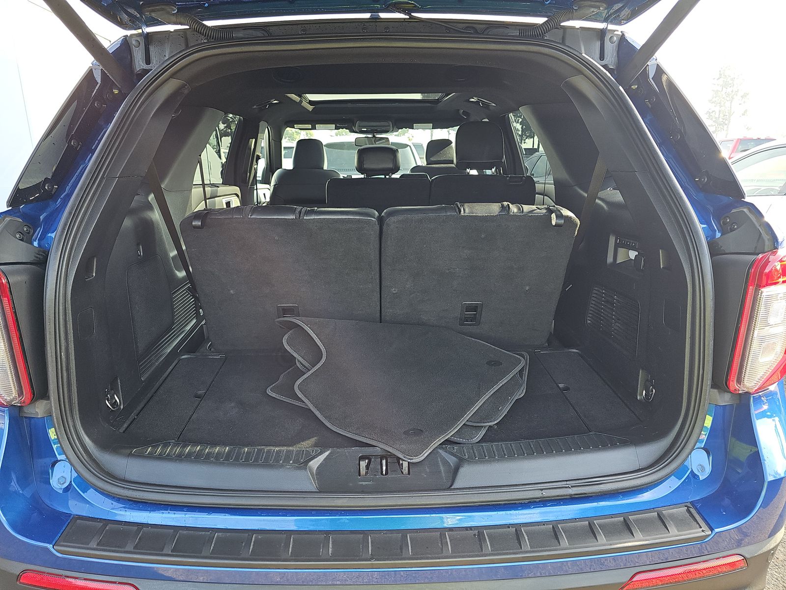 2022 Ford Explorer ST AWD