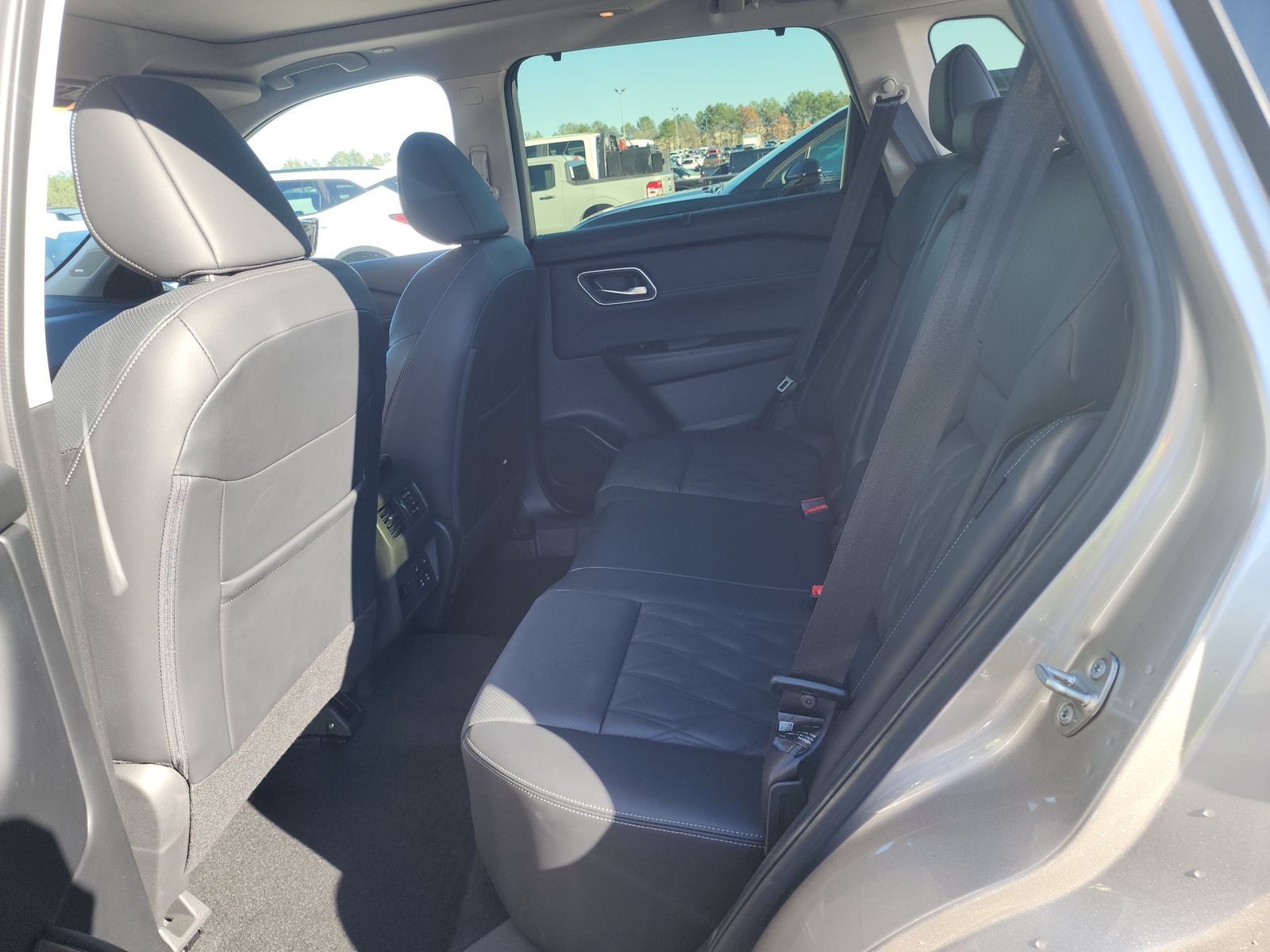 2024 Nissan Rogue Platinum FWD