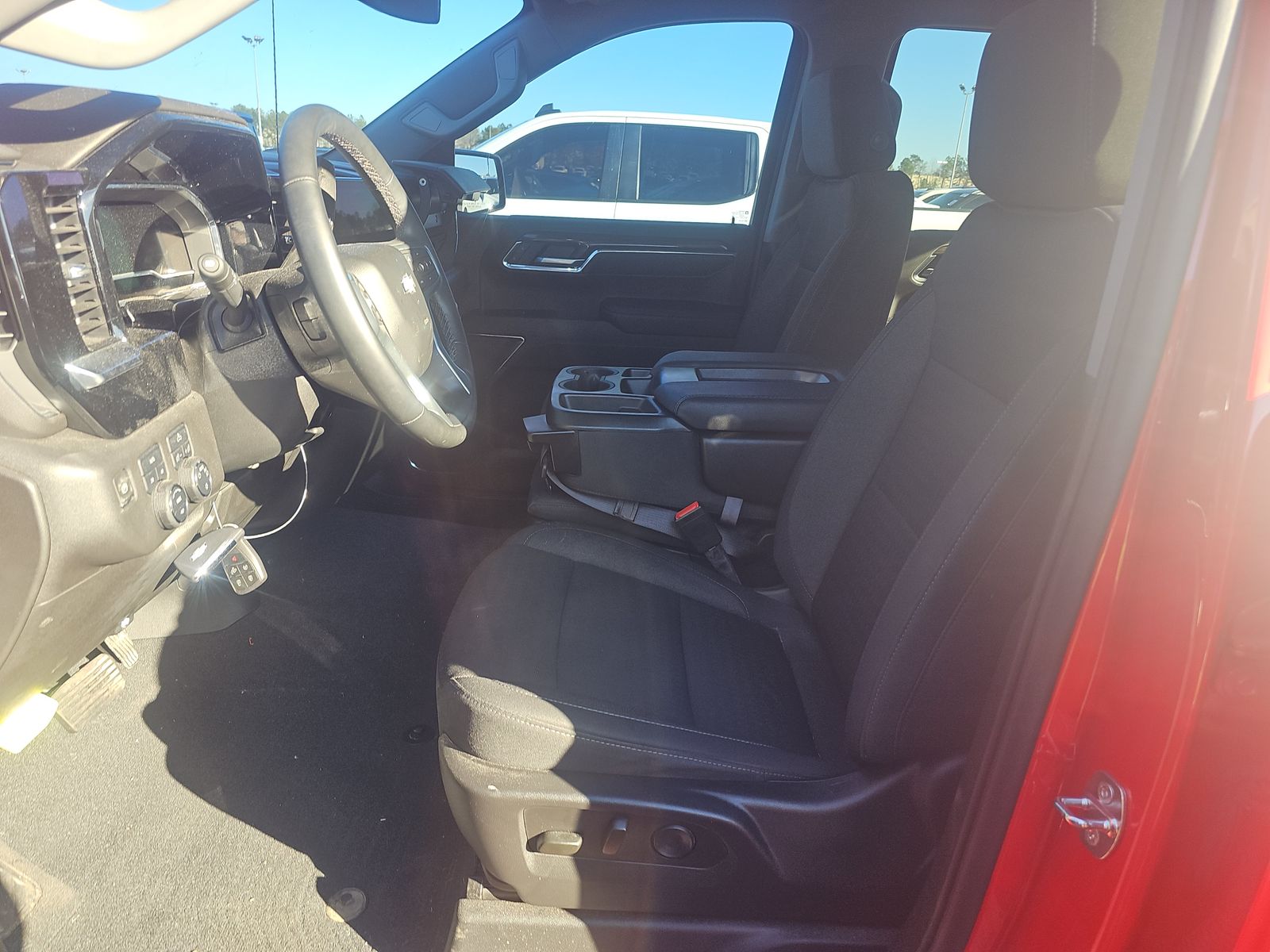 2023 Chevrolet Silverado 1500 LT AWD