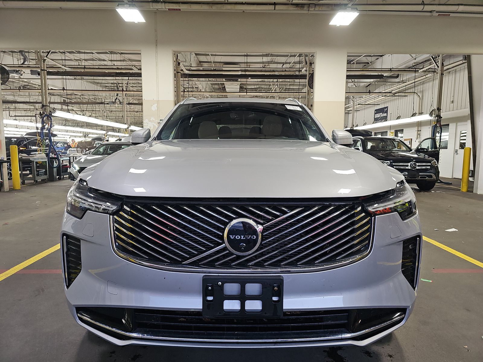 2025 Volvo XC90 B6 Plus AWD