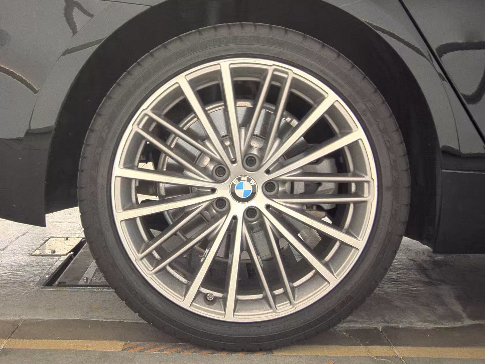 2020 BMW 5 Series 530i RWD