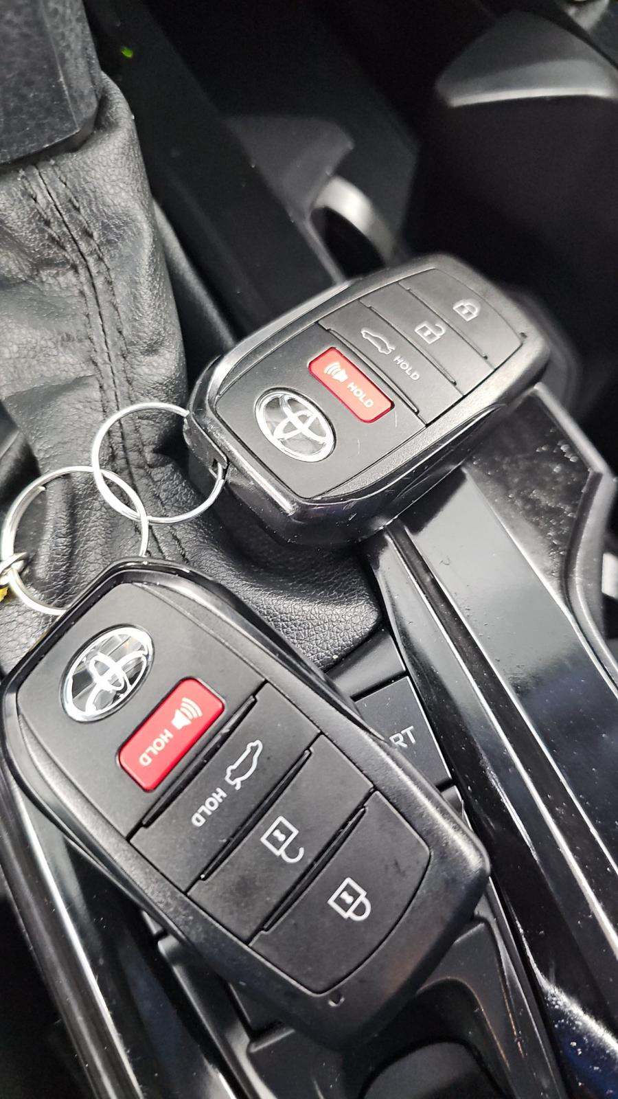 2025 Toyota Camry LE FWD