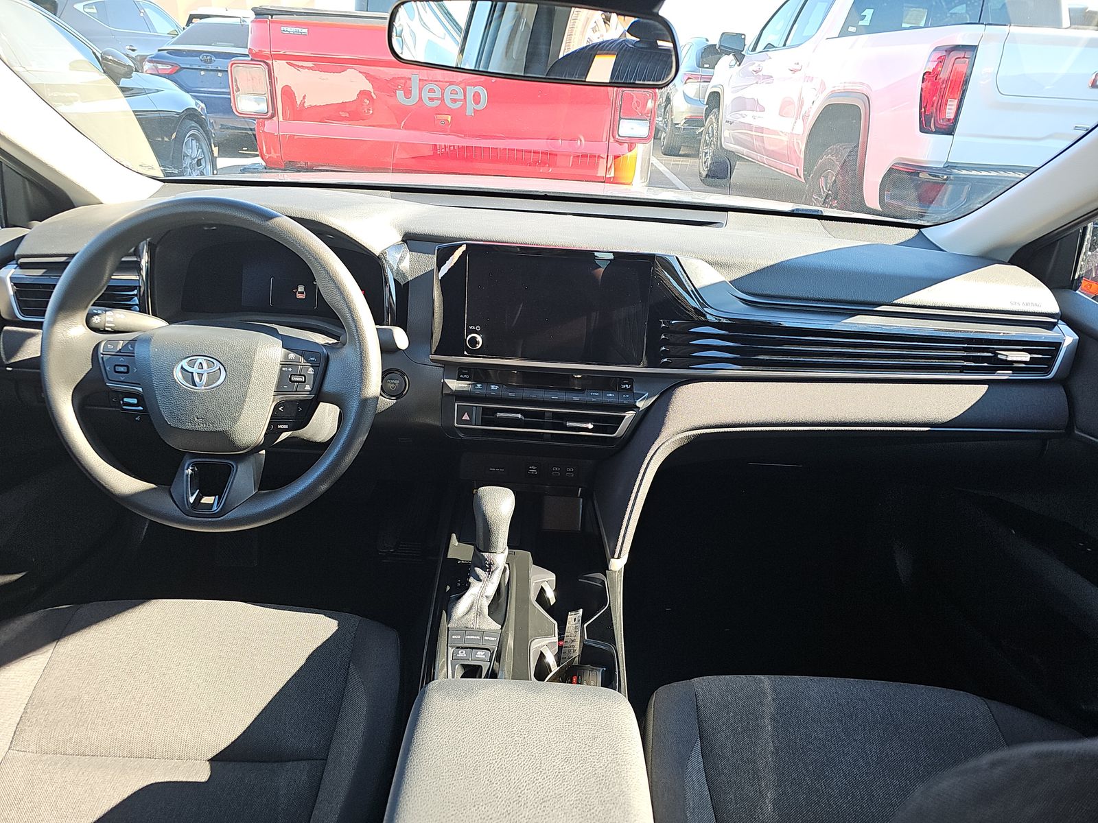 2025 Toyota Camry LE FWD