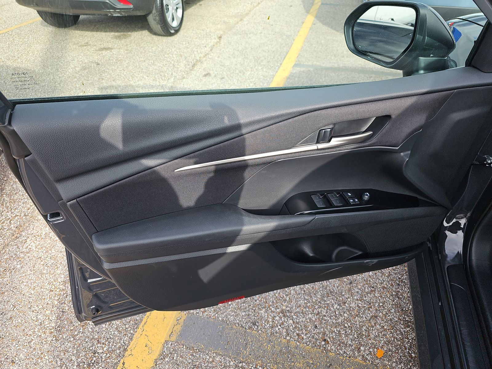 2025 Toyota Camry LE FWD