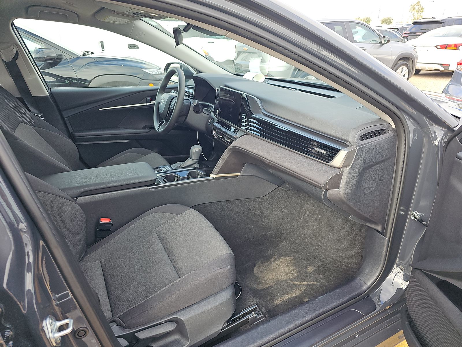 2025 Toyota Camry LE FWD