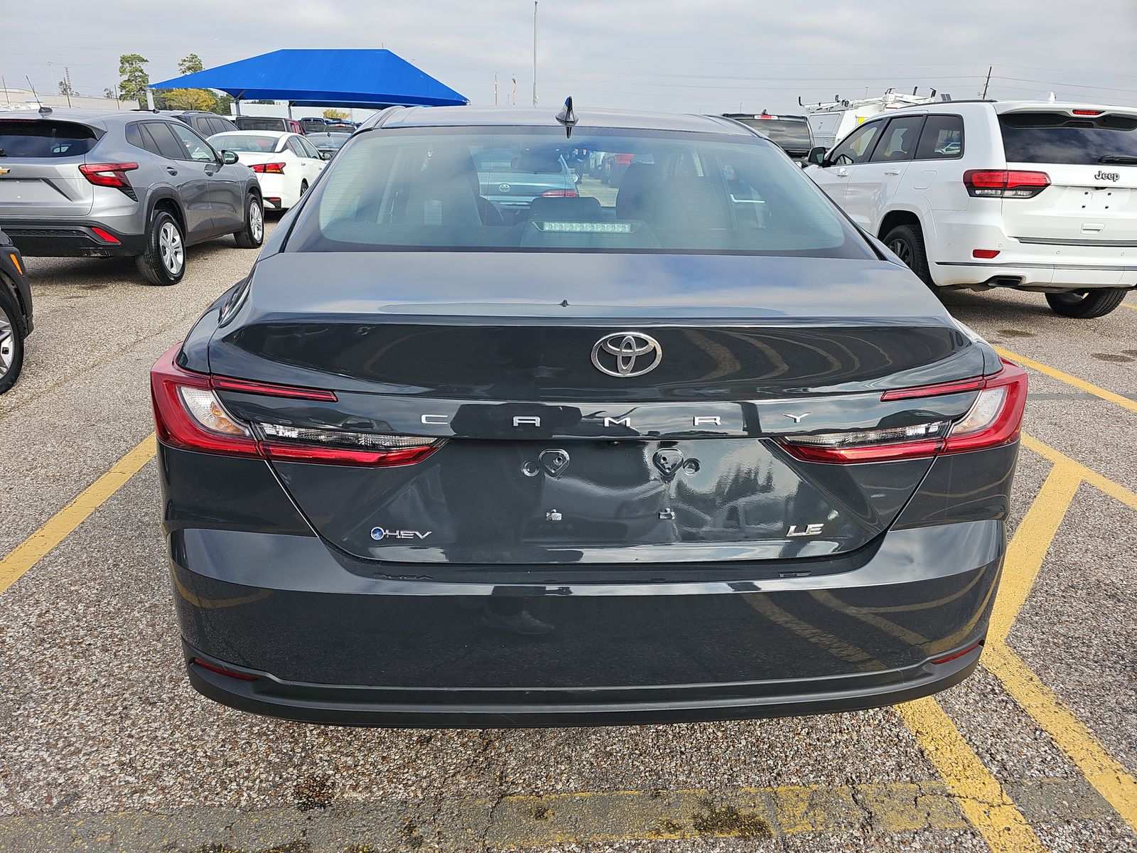 2025 Toyota Camry LE FWD