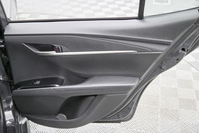 2025 Toyota Camry LE FWD