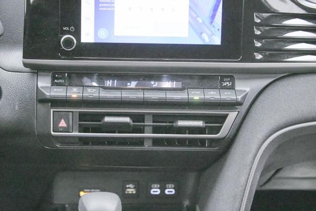 2025 Toyota Camry LE FWD