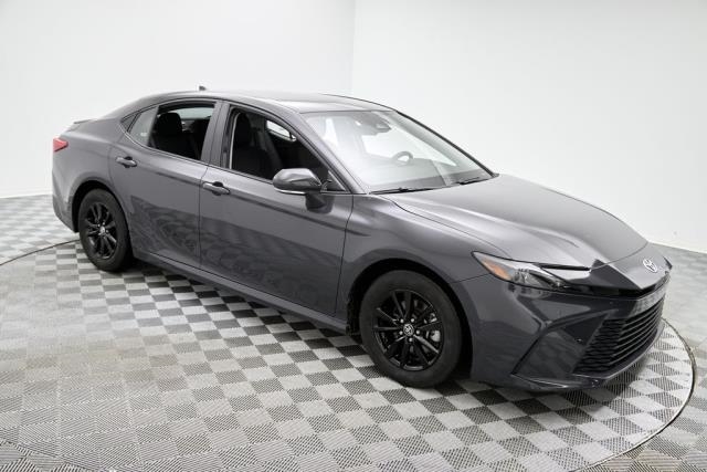 2025 Toyota Camry LE FWD