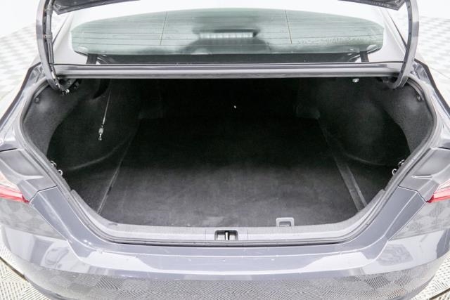 2025 Toyota Camry LE FWD