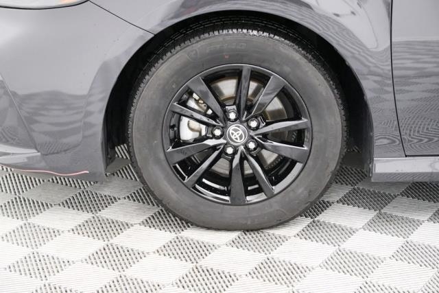 2025 Toyota Camry LE FWD