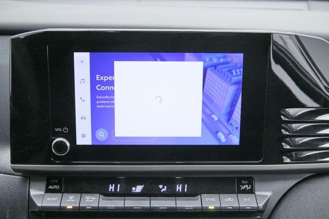 2025 Toyota Camry LE FWD