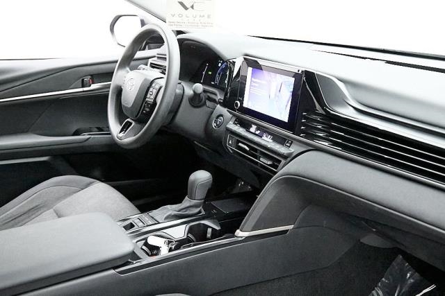 2025 Toyota Camry LE FWD