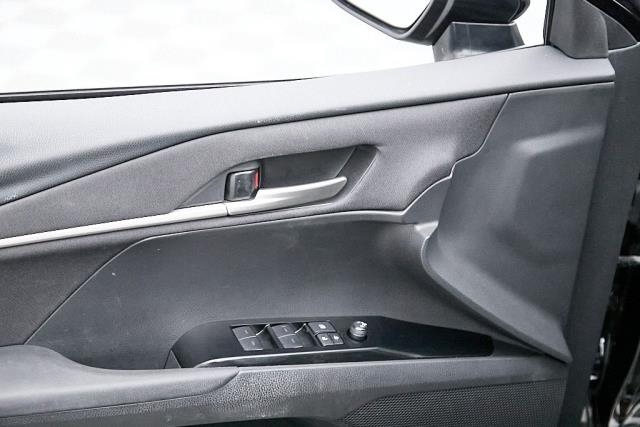 2025 Toyota Camry LE FWD