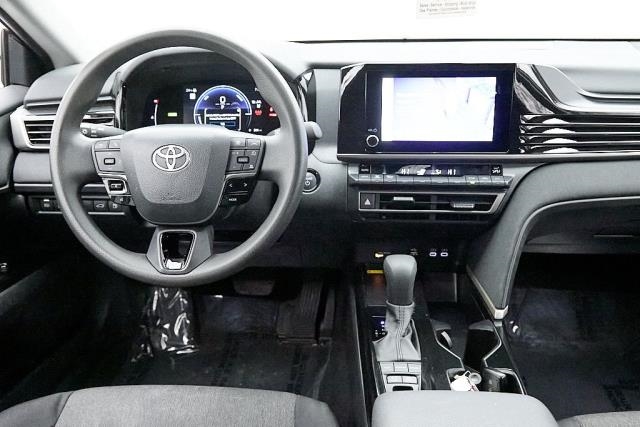 2025 Toyota Camry LE FWD