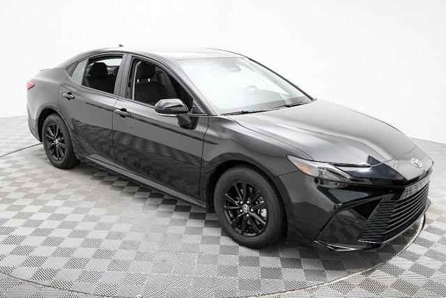 2025 Toyota Camry LE FWD