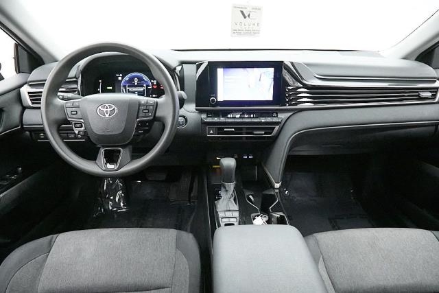2025 Toyota Camry LE FWD