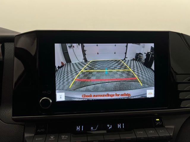 2025 Toyota Camry LE FWD