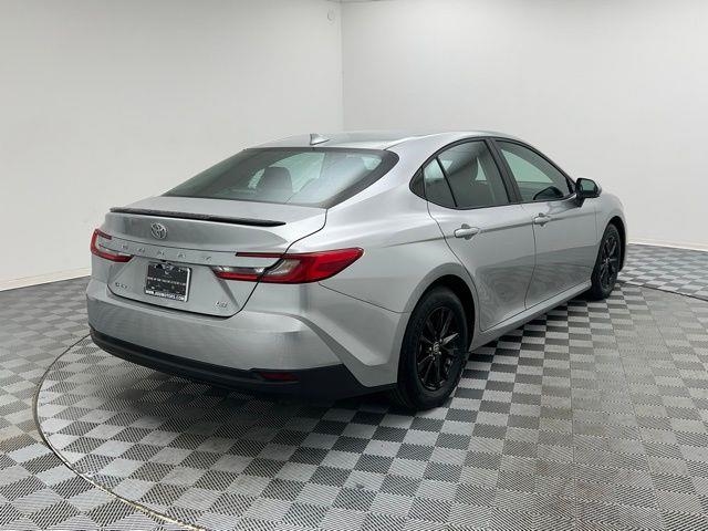 2025 Toyota Camry LE FWD