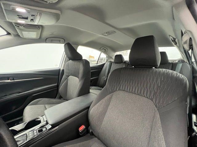 2025 Toyota Camry LE FWD