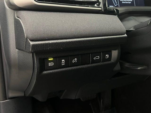 2025 Toyota Camry LE FWD